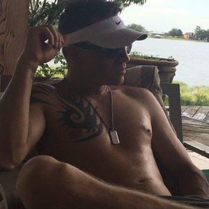 Meet your Posher, Phillip